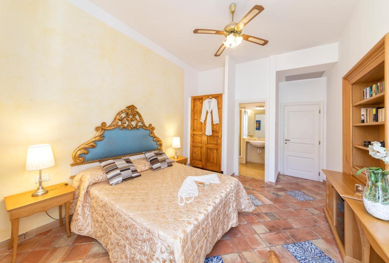 Villa Lieta อีสเกีย ภายนอก รูปภาพ